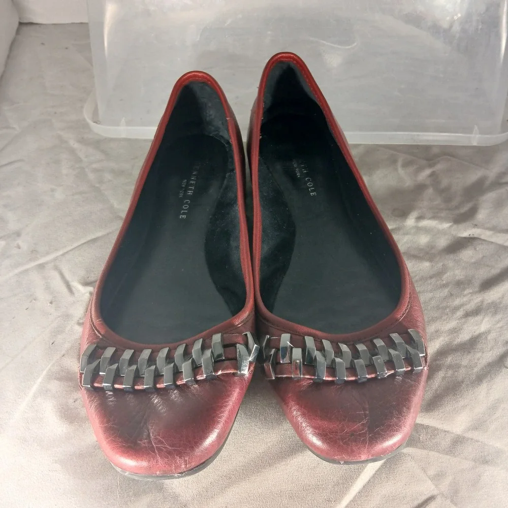 Kenneth Cole New York Tavin Red Leather Ballet Flats Gunmetal Hardware Mens 8M‎